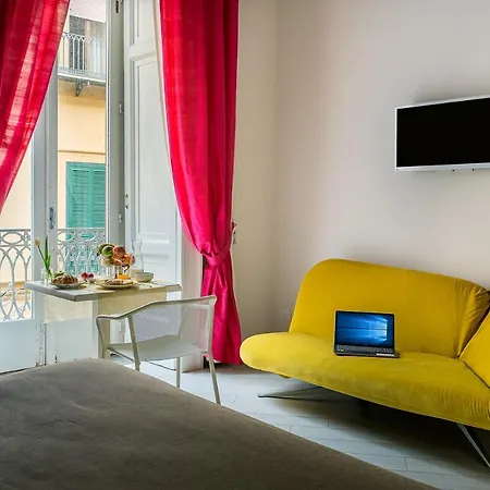 Palazzo Scaramellino 3* Vico Equense